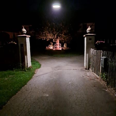 Monteur-Ferienwohnung Ot Naundorf Naundorf  Zewnętrze zdjęcie